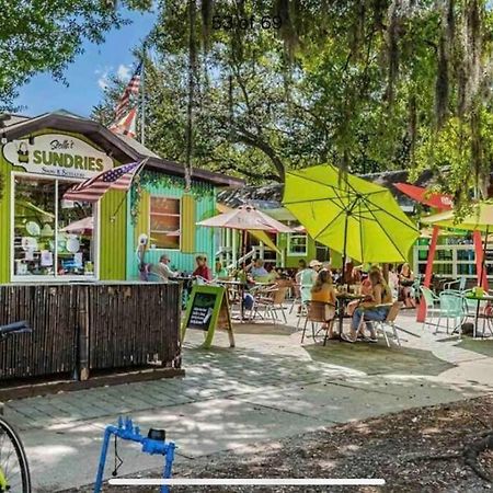 In The Center Of Gulfport, Min Away From The Beach! セント・ピーターズバーグ エクステリア 写真